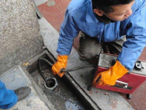 拖市镇疏通下水道